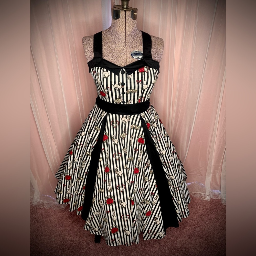 Hell Bunny Size Small Roses And Hell Bunnies Swing Dress